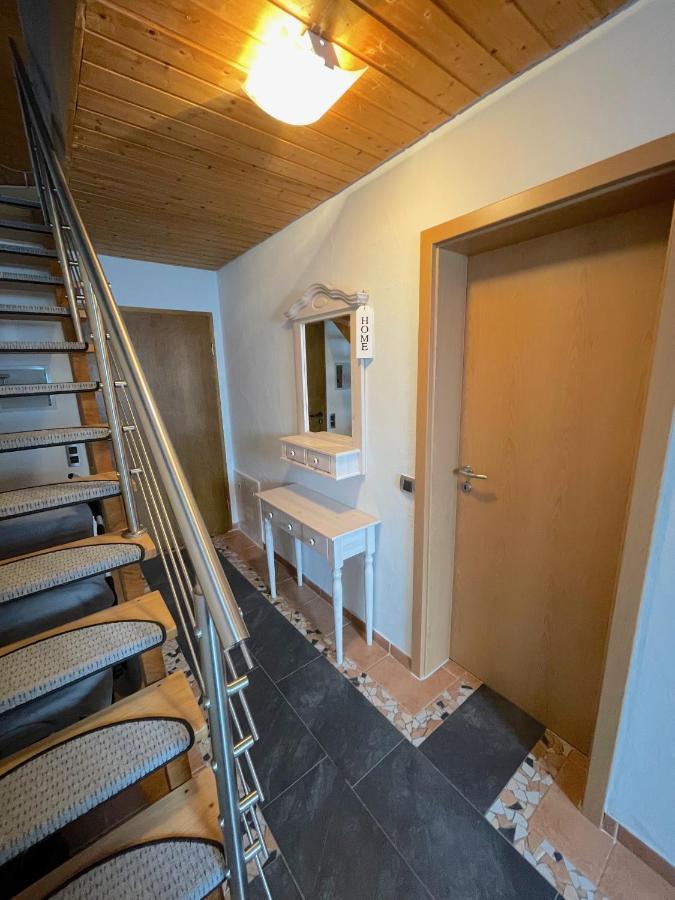 Geraeumiges Maisonette Apartment 토트무스 외부 사진